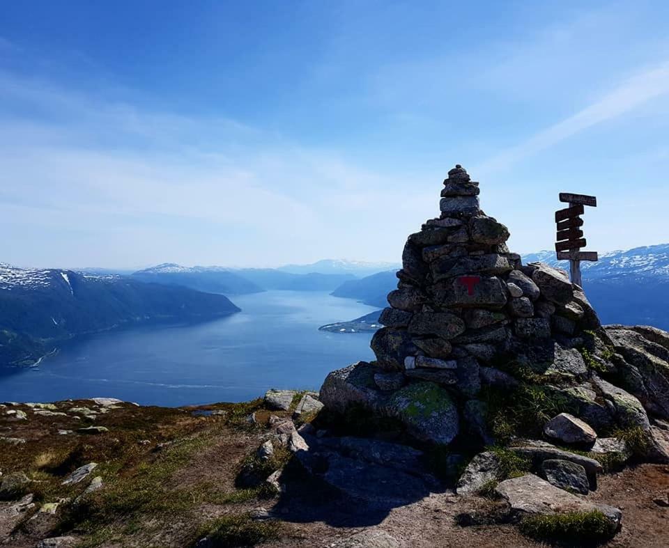 Villa Holmen 2 Balestrand Bagian luar foto